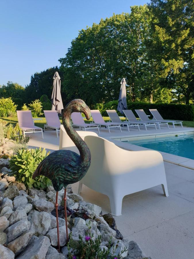 Domaine De Bourgville Monts-sur-Guesnes Exterior foto