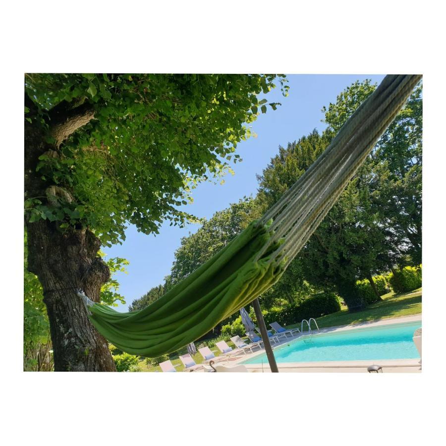 Domaine De Bourgville Monts-sur-Guesnes Exterior foto